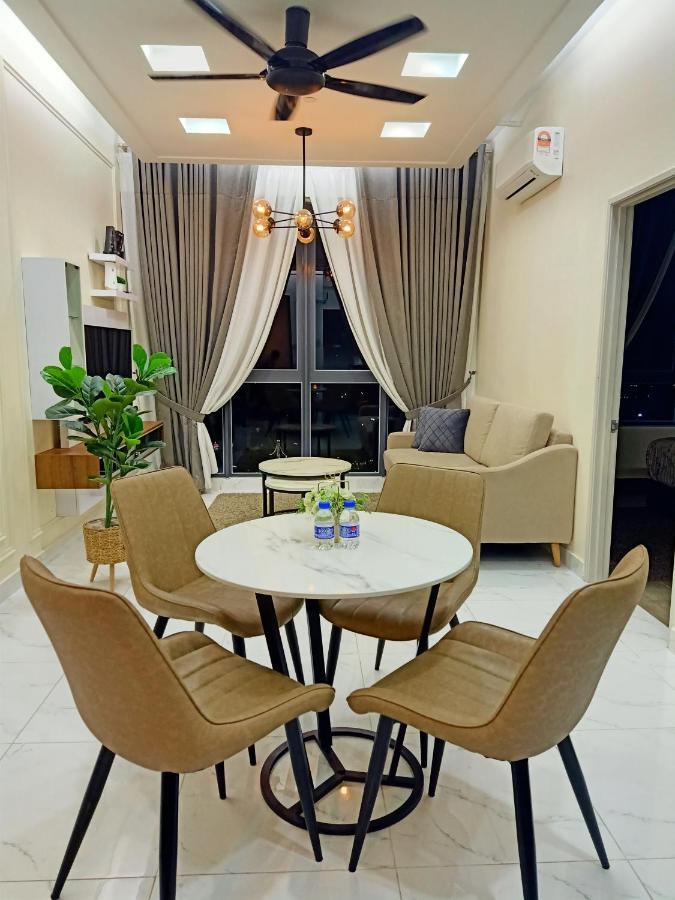 Al Zahra Homestay By Troika Kota Bharu "Stay In Style, Sleep In Comfort" エクステリア 写真